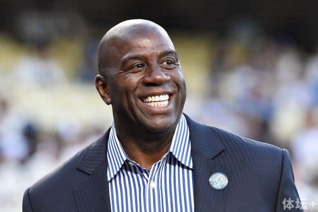 丰田最新款凯美瑞8月19日正式上市，起售价13.18万元